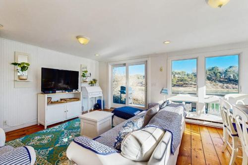 3 bedrooms, 4 beds