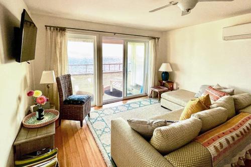 Bayside Beauty - image 10