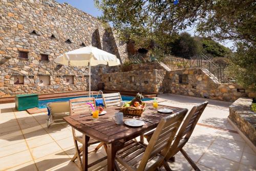 Artemis Villa with Amazing Sunset Views & Private Poolnear Elafonissi - image 6