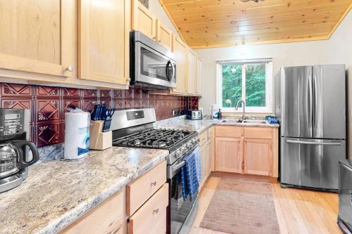 Hillis House in Arbor Vitae, USA