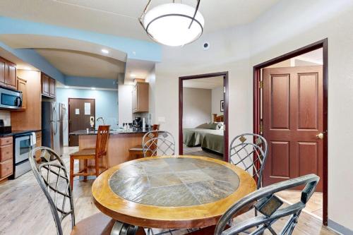 Chula Vista Condo 2344 and 2346 in Wisconsin Dells, USA