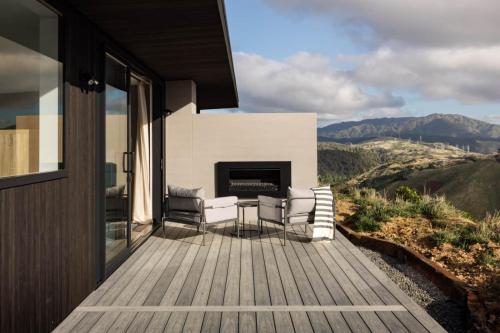 The Hide Kapiti Accommodation in Paekakariki
