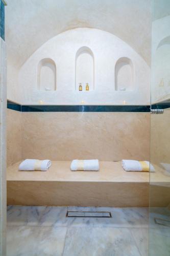Riad Nadalinn - image 11