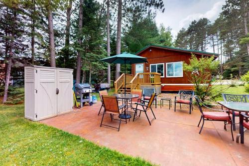 . Catfish Cottage B