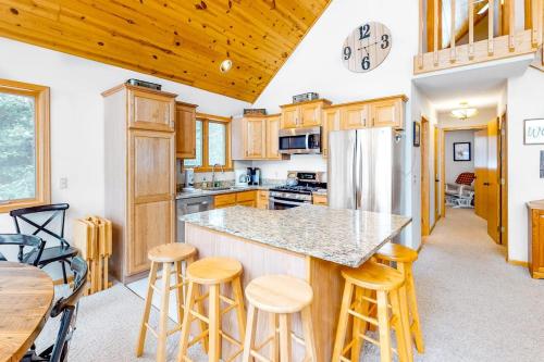 Sandy Cove in Saint Germain (WI)