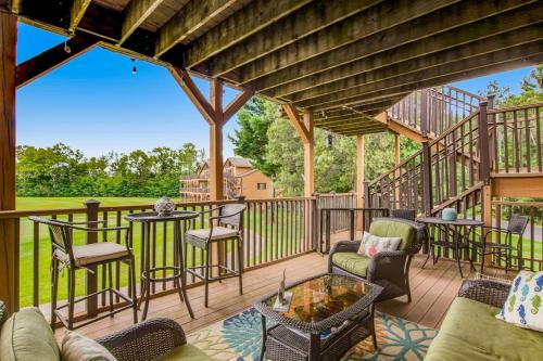 Condo On the Green in Arkdale, USA