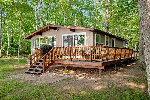 Behnkes Bungalow - Manitowish Waters, WI