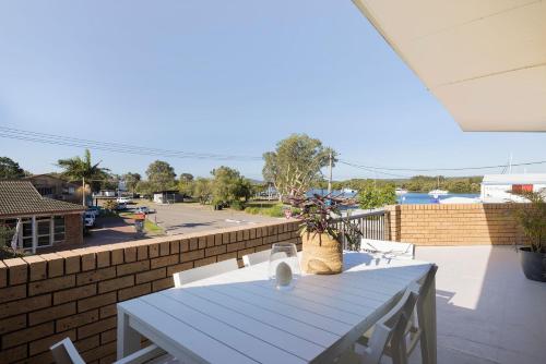 Balcony/terrace, Coastal Bliss in Lemon Tree Passage