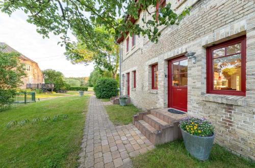 Ieeja, Ferienwohnung "Haubentaucher" - am Loppiner See in Jabel