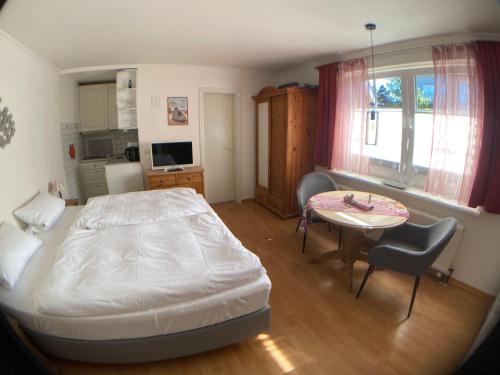 Sylvie Steinhardt Wohnung 3 - image 8