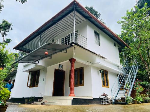 Idans world - Munnar Idans world - Munnar