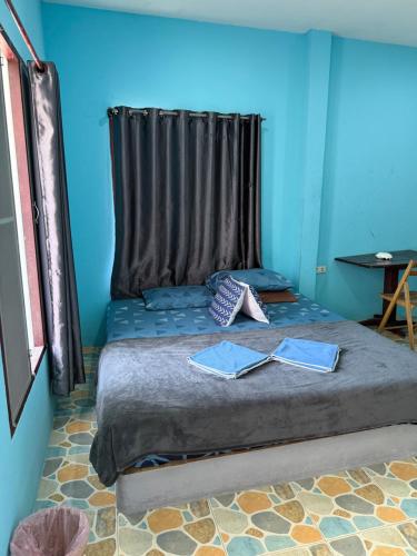 1 double bed
