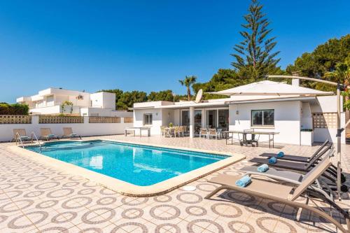 Villa Pepe by Villa Plus gîte à louer Arenal d'en Castell