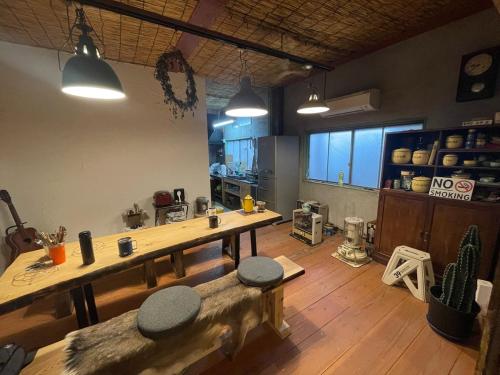 Old Sunny Garage in Tosashimizu