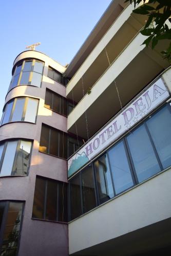 Hotel Deja photo