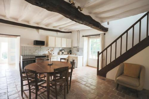 Viesnīcas āriene, Eco-Gîte With Pool In A Bird Refuge In Anjou (Eco-Gite With Pool In A Bird Refuge In Anjou) in Šemeljēra