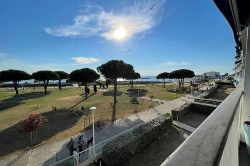 Le Mistral Vue mer & terrasse au cœur du Grau du Roi
