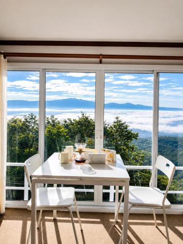 View, A View Khao Soon อ่ะ วิว เขาศูนย์ in Chawang