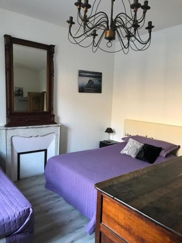 2 twin beds