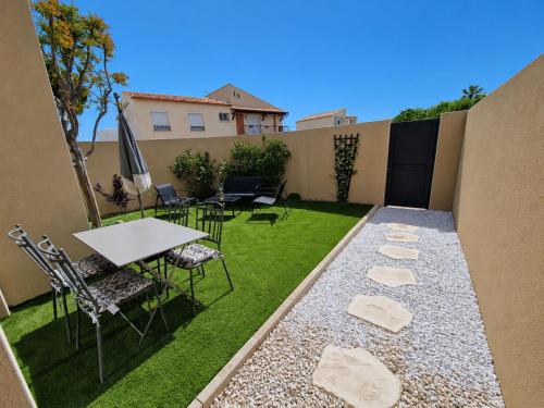 Kert, T2 Neuf jardin Proche Arena plages Zénith (T2 Neuf jardin Proche Arena plages Zenith) in Perols