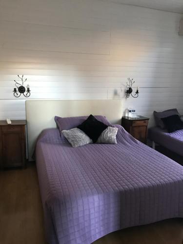 1 double bed