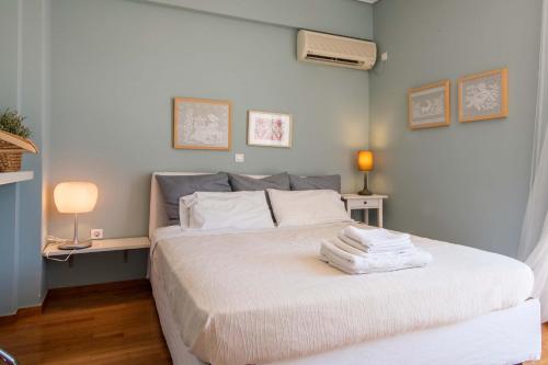 Cozy Apartment with Beautiful Balcony - image 12