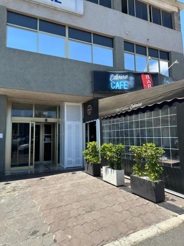 Bonito Estudio en San Isidro bien situado 3
