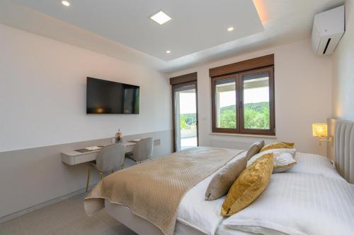Apartments Villa Ana - image 3