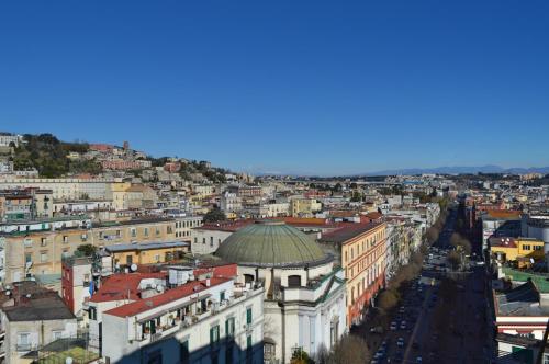 Nel Cuore di Parthenope Nel Cuore di Parthenope is perfectly located for both business and leisure guests in Naples. Featuring a satisfying list of amenities, guests will find their stay at the property a comfortable one. Se