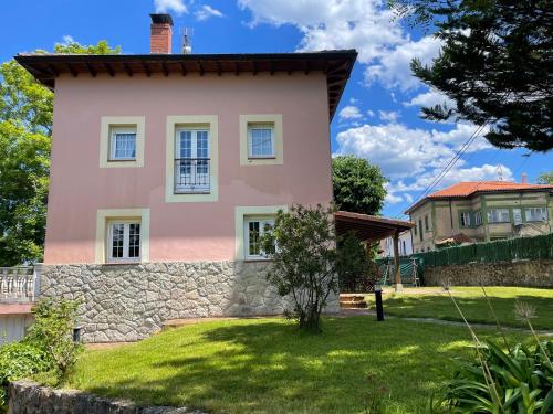 Exterior view, Villa Mercedes in La Villa Baxu