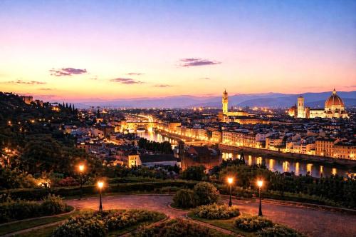 YOUR comfortable and luxury place in Florence