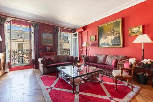 Exceptional 160 m2 apartment I Triangle d'Or