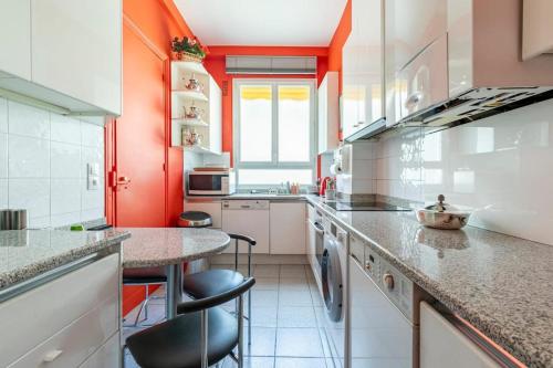 Exceptional 160 m2 apartment I Triangle d'Or - image 7