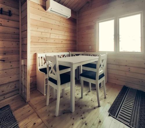 Jõekääru Puhkekeskus Rannapungerjal (Joekaaru Puhkekeskus Rannapungerjal) in Rannapungerja