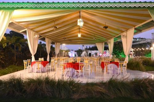 WayFare Stud Farm & Resort in Deolali