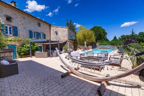 Viesnīcas āriene, Magnanerie rénovée avec son parc (Magnanerie renovee avec son parc) in Charmes Sur Rhone