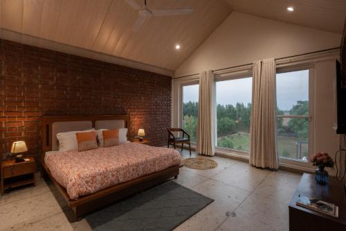 Falak Farms- Villa with PoolJacuzzi in Chandigarh - image 2