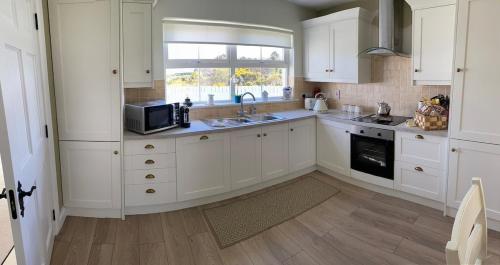 No 4 Ballymastoker Cottage in Portsalon