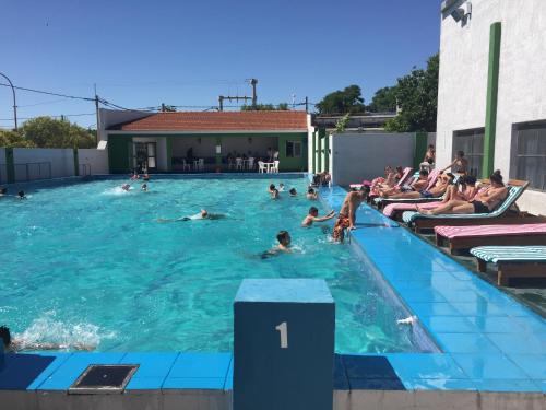 Pool, Hotel Euzko Alkartasuna in Macachín
