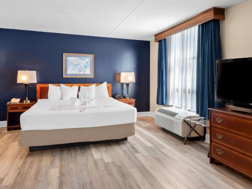 เบสต์ เวสเทิร์น โปโตแมค มิลล์ (Best Western Potomac Mills) in วู๊ดบริดจ์ (VA)