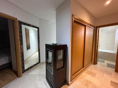 Bel Appartement avec terrasse proche gare – khách sạn tại Khac