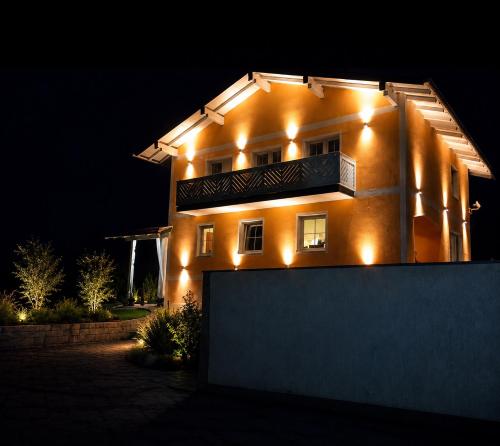 Ferias Apartments 24h self check in in Seekirchen Am Wallersee