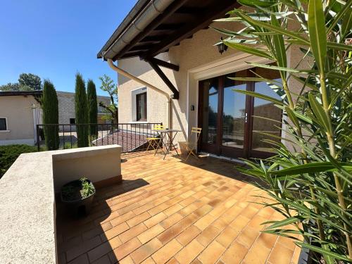 Iekārtas, Chez La Mamie in Saint-Jean-de-Niost (Rhone-Alpes)