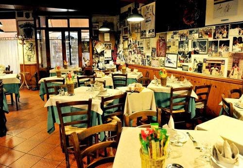 Restaurant, Albergo Bologna in Varese