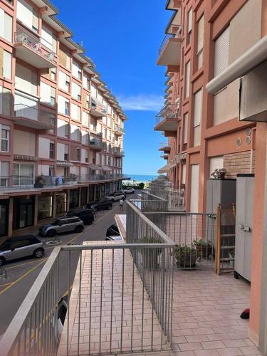 Lcc 2 - Piazza Mazzini - 50 m mare - Immobil Relax