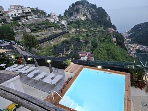 Admiring Amalfi 4