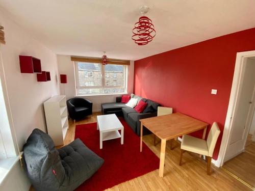 Carnegie - 1BD, steps away from Arthur's Seat