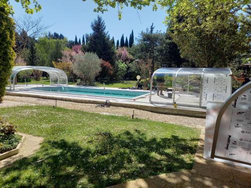 Un doux reflet de Provence piscine - Location saisonnière - Le Thor
