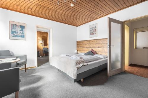 1 king bed