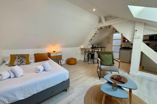 Casa Blum #4 - Studio climatisé à 2 pas de la gare - Location saisonnière - Brive-la-Gaillarde